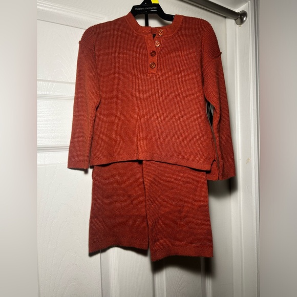 nwt modern moments red set - Picture 2 of 3